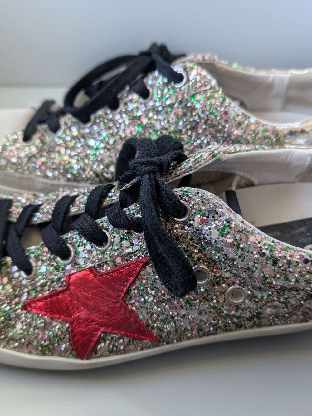 Golden Goose - Silver sparkle Sneakers with Red Star Detail - Size 37
